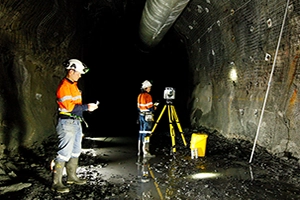 UPG Staff with SX12 underground
